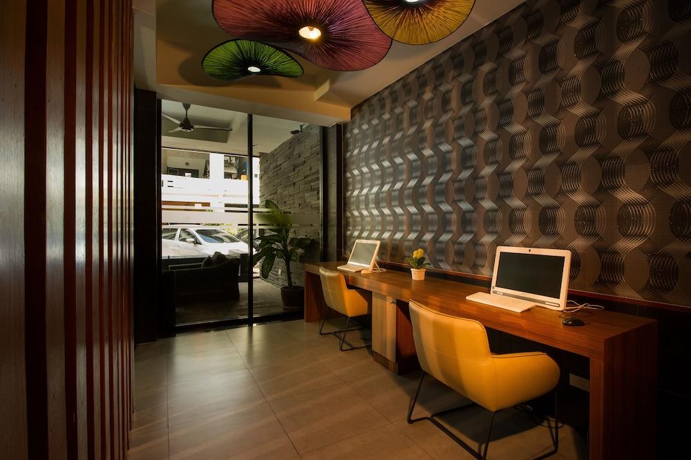 Inn Residence Serviced Suites - Sha Extra Plus Bãi biển Jomtien Ngoại thất bức ảnh